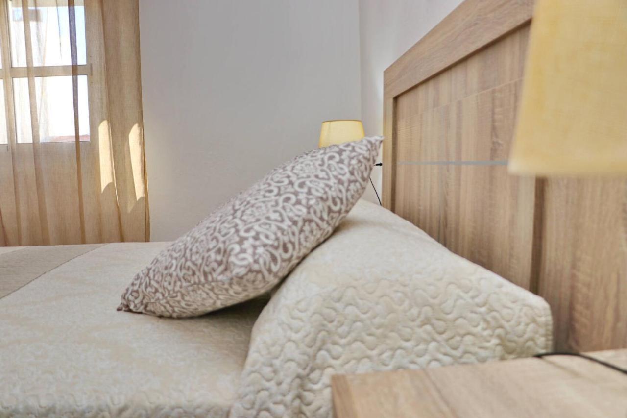 Apartamento Cortes Коніль-де-ла-Фронтера Екстер'єр фото